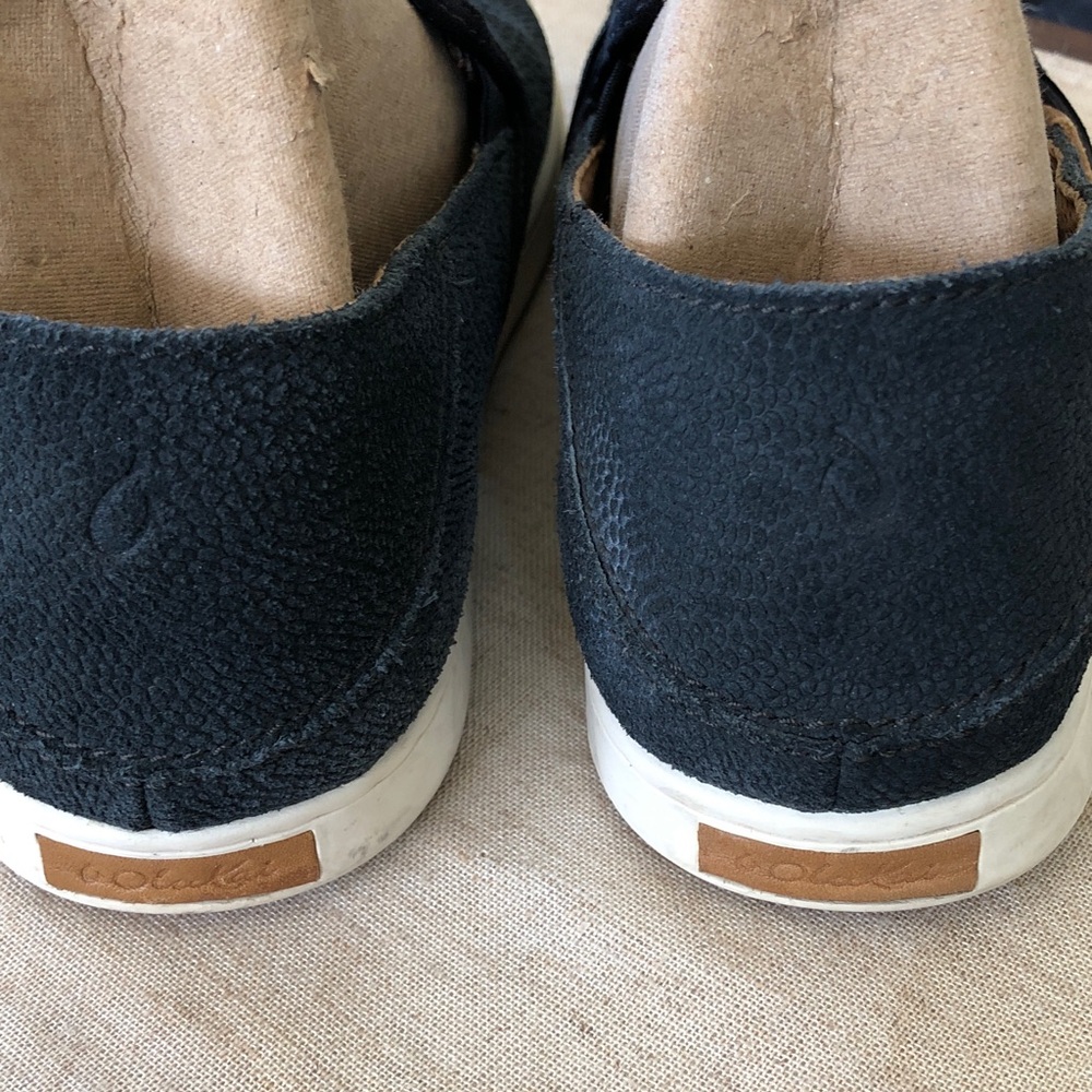 OluKai Women’s Slip-On Sneakers in Navy with White Sole - Picture 4 of 7